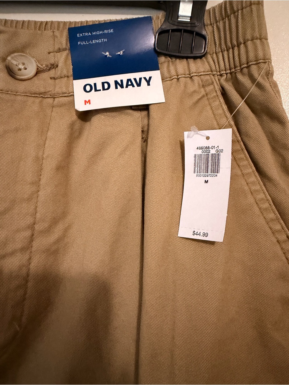 Old Navy Wide-Leg Cargo Pants in Khaki - Picture 2 of 4